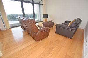 Lounge- click for photo gallery